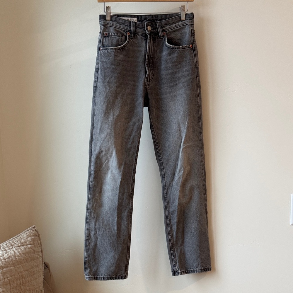 Zara Women's Straight Leg Gray Jeans